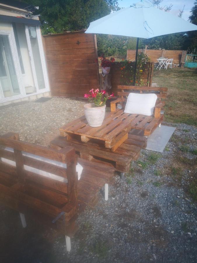 Bed and Breakfast Au Balaway Louey Exterior foto